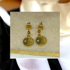 Dainty Gold Earrings